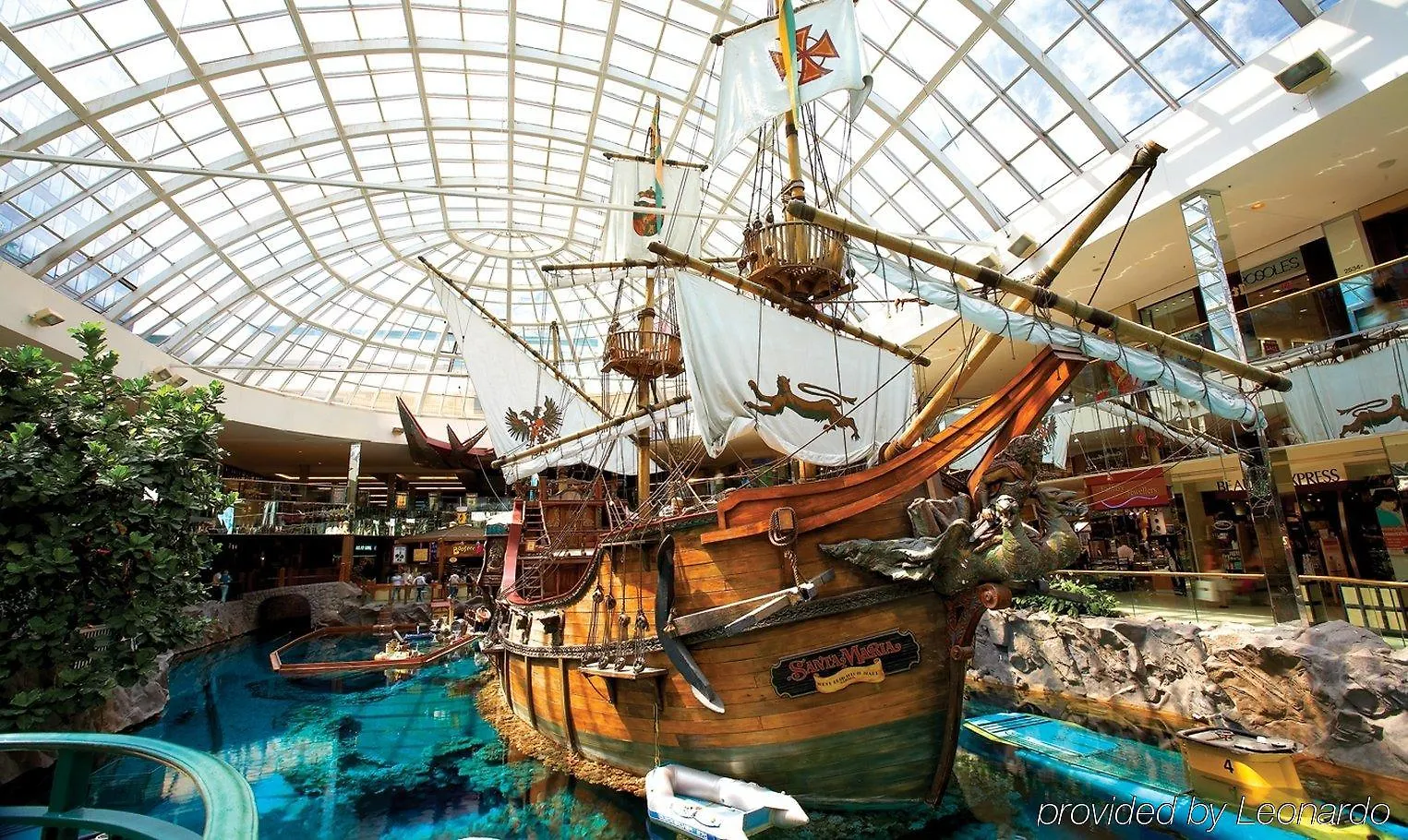 Fantasyland Hotel Edmonton