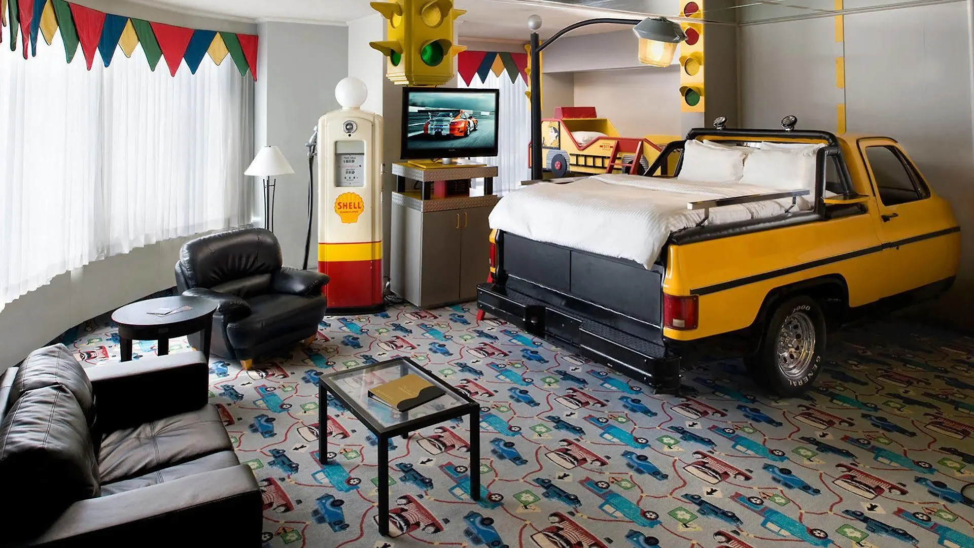 Fantasyland Hotel Edmonton