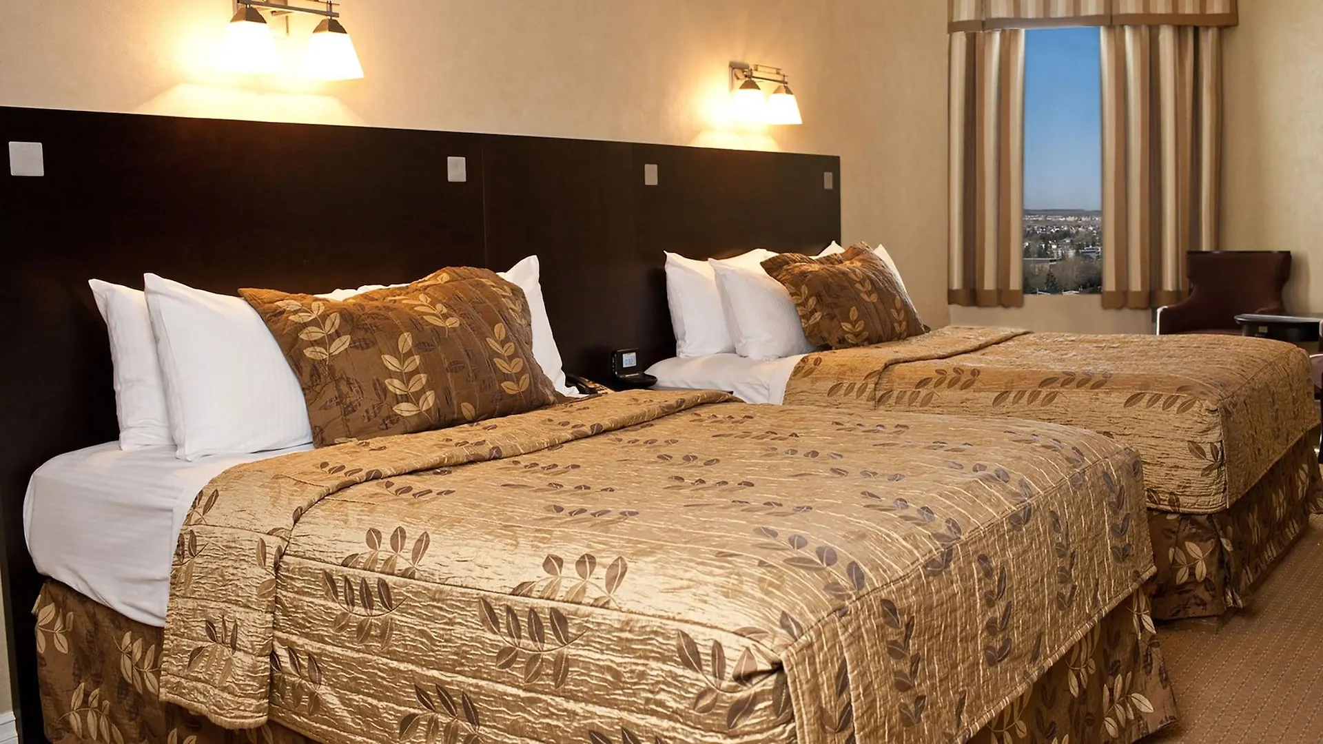 ****  Fantasyland Hotel Edmonton Canada